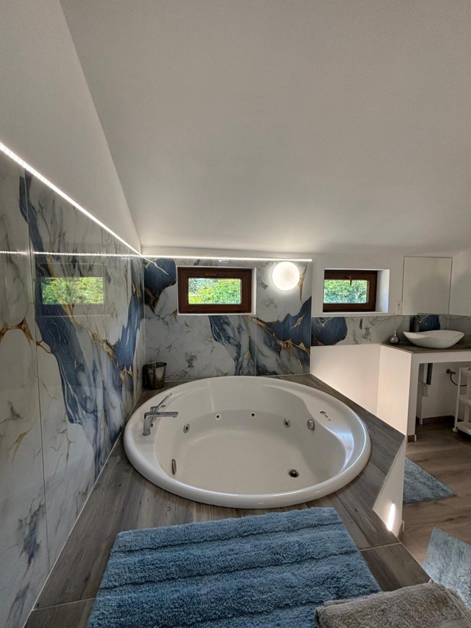 Apartment Sebe 4 *